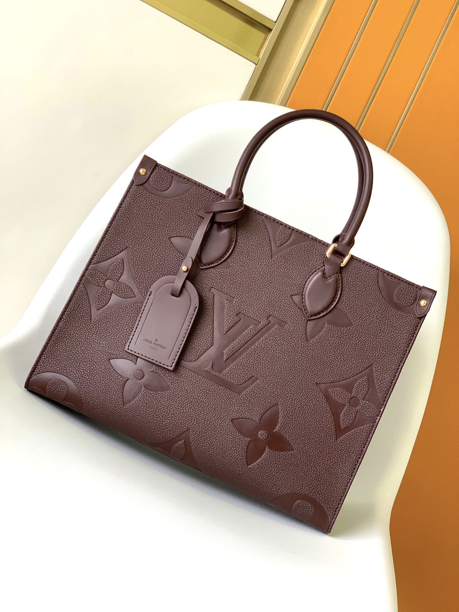 [TOP] Louis Vuitton LV L*V Monogram Empreinte On The Go Bag 35x27x14cm - 5 Colour