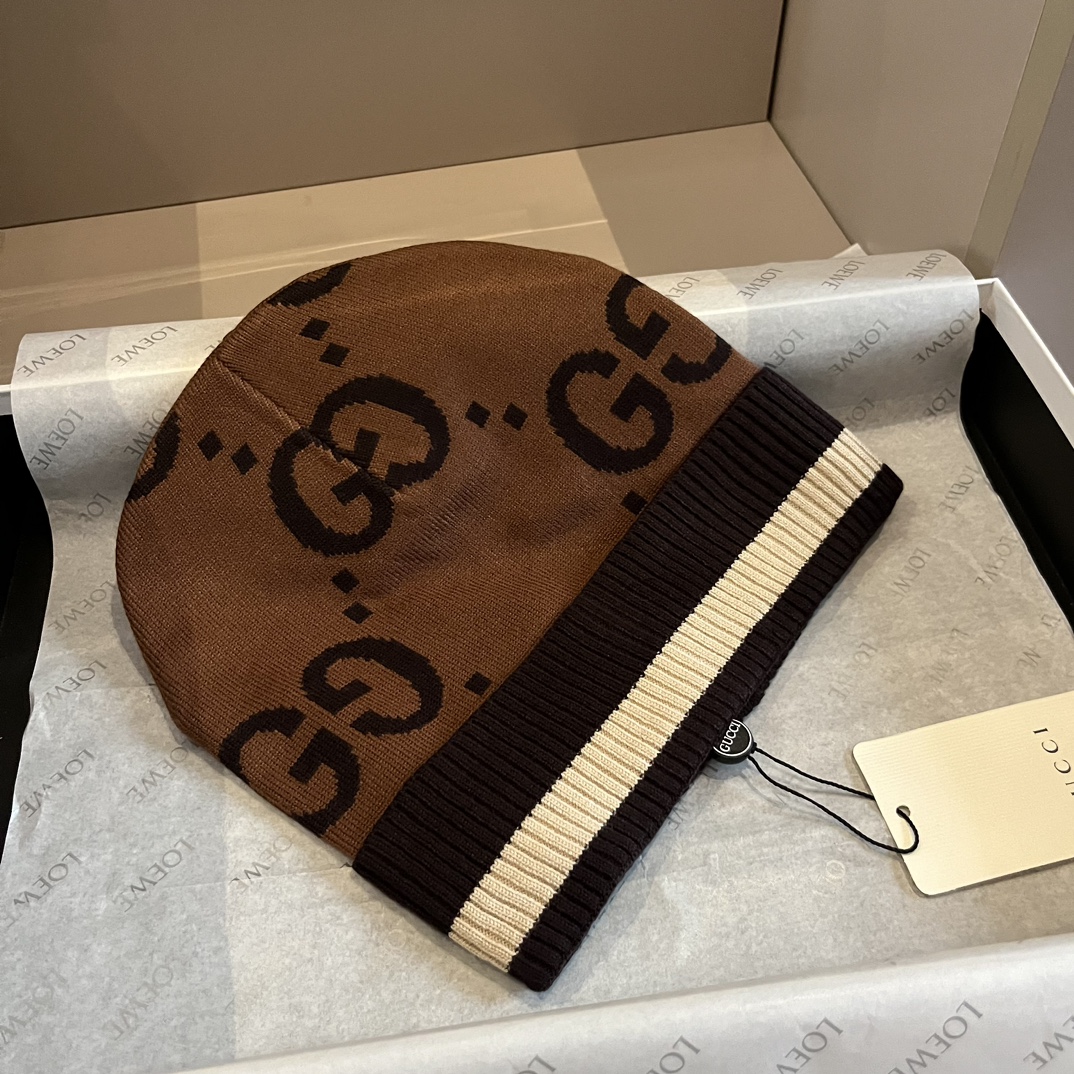 [TOP] GUCCI Knitted Woolen Hat - Brown