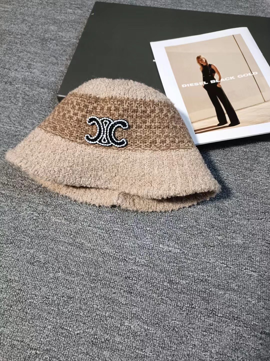 [TOP] CELINE Striped Bucket Hat - 3 Colour