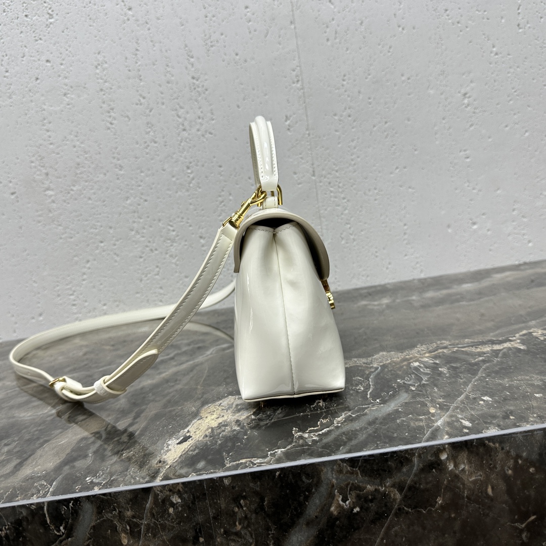 [TOP] CELINE Triomphe Bag Patent Leather 20.5x13 x8cm - 2 Colour