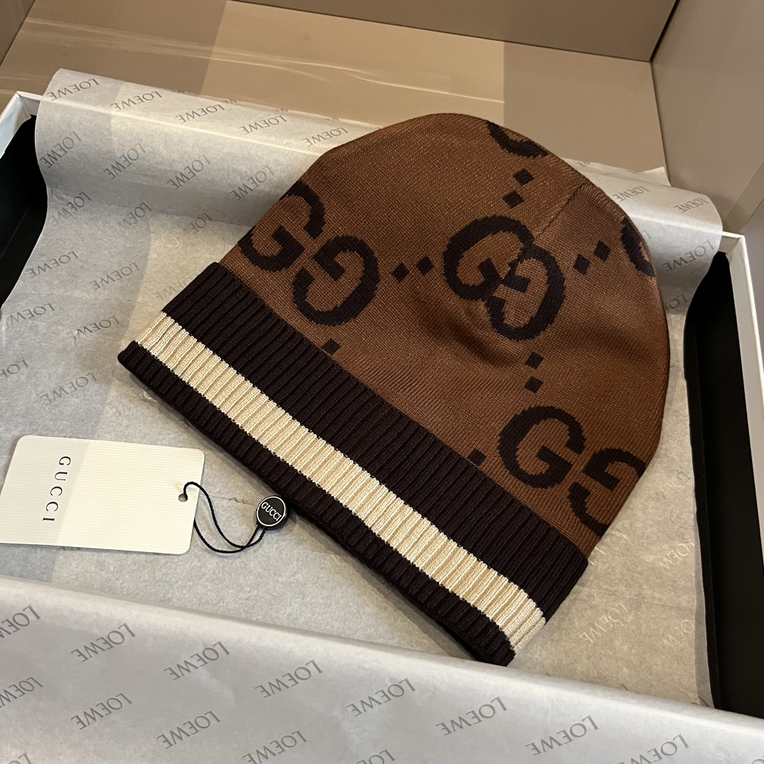 [TOP] GUCCI Knitted Woolen Hat - Brown