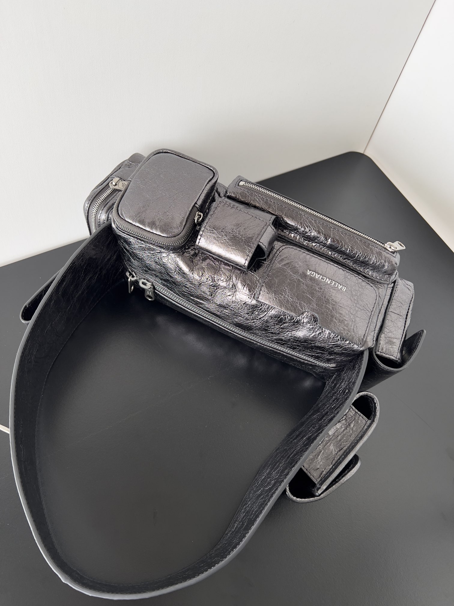 [TOP] BALENCIAGA Superbusy Series Sheepskin Shoulder Bag  32 x  12 x 10 cm/35 x 12 x 11 cm  -Sliver