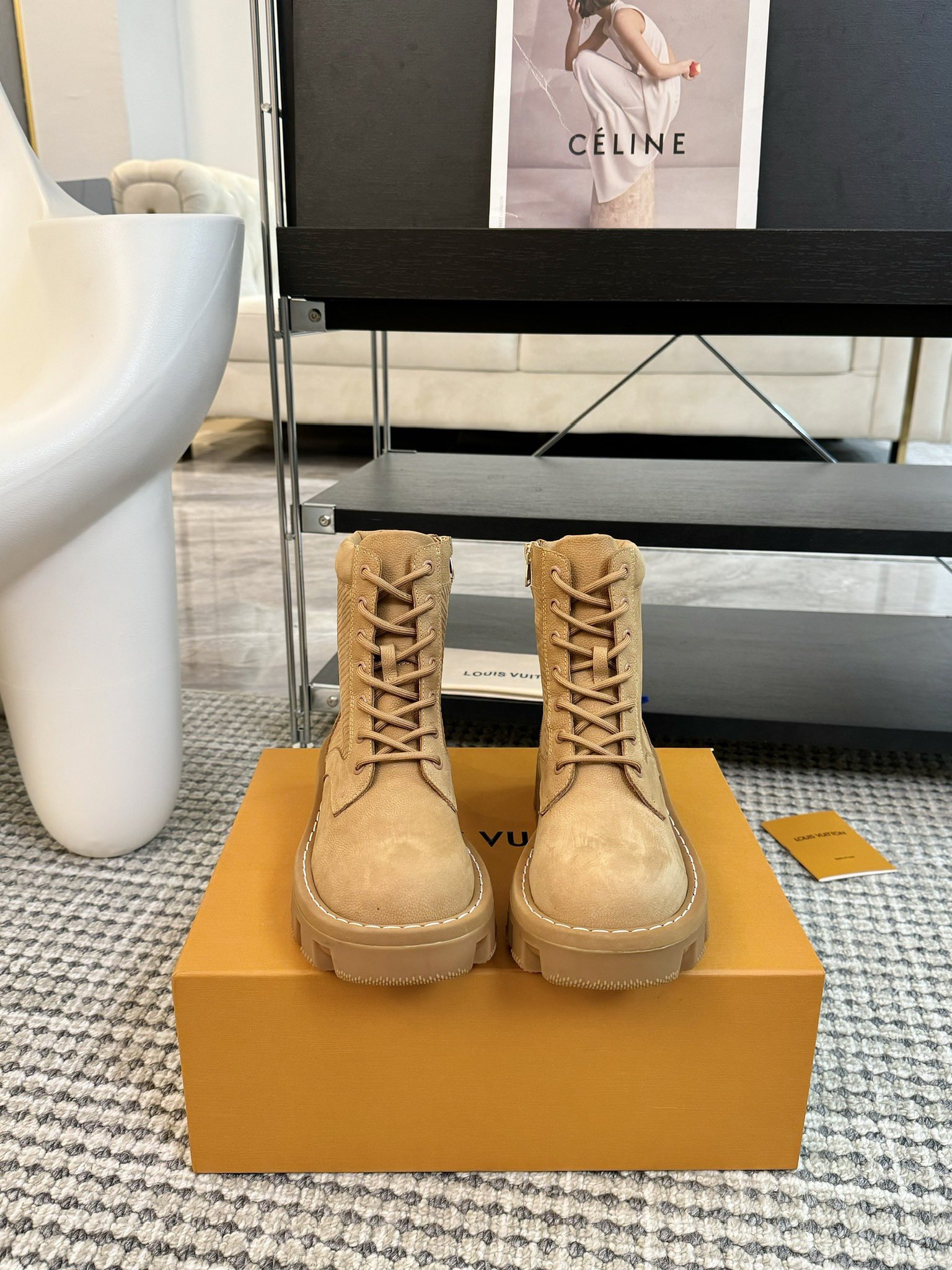 [TOP] Louis Vuitton LV  Short Boots - 2 Colors