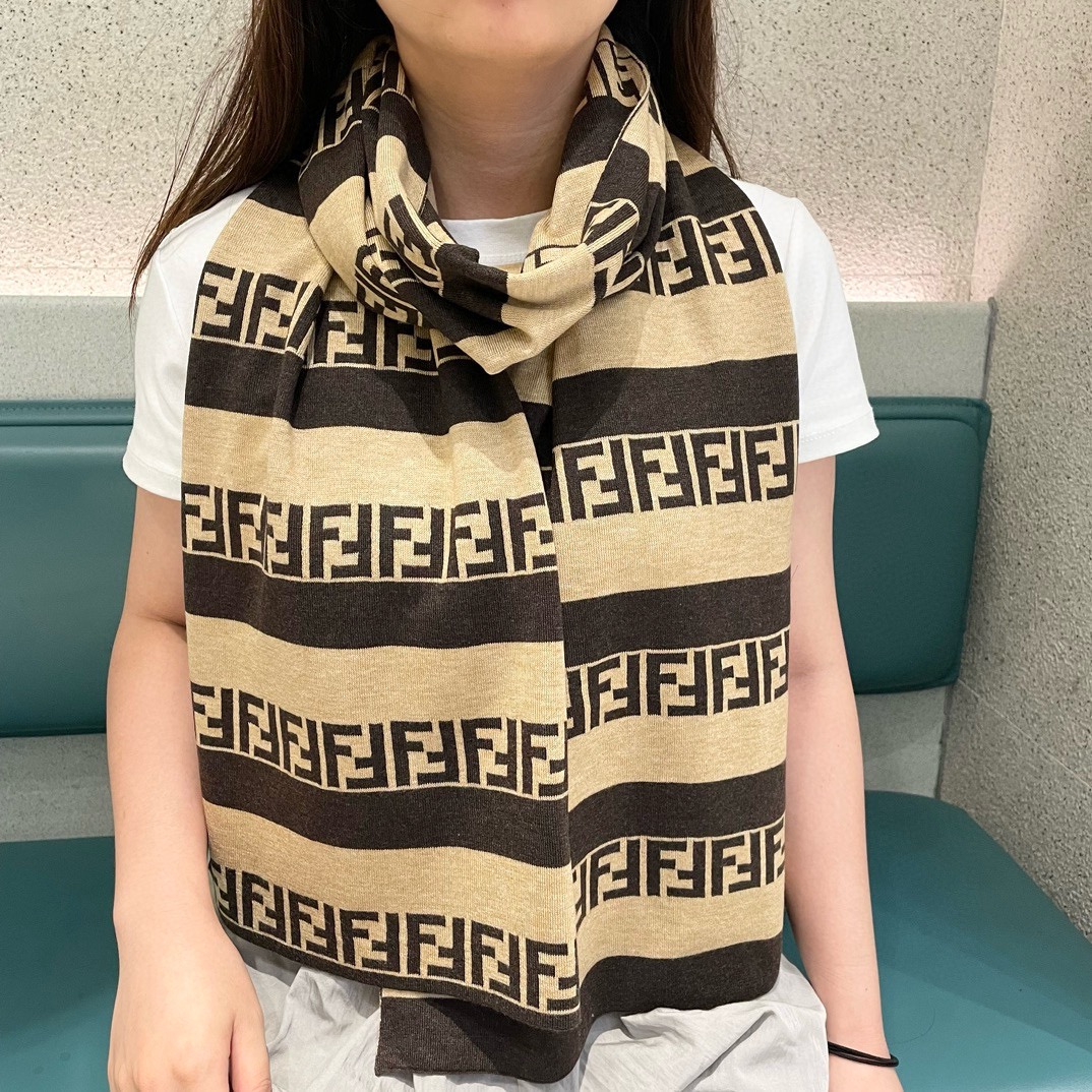 [TOP] FENDI FF  Cashmere Scarf 180*32 - 2 Colors