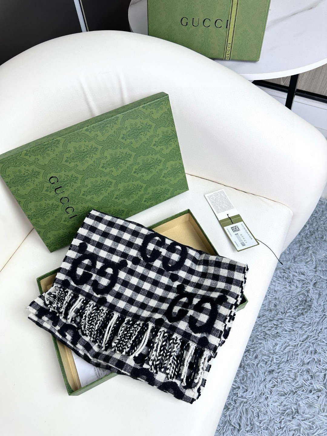 [TOP] GUCCI Cashmere Scarf  35x 220cm - 2 Colors