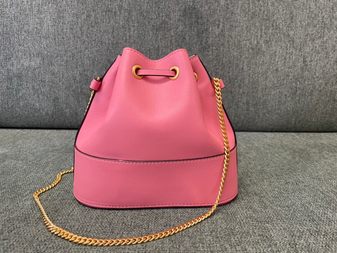 [TOP] VALENTINO GARAVANI VLogo Signature Bucket Bag Mini 20x17x8cm - 2 Color