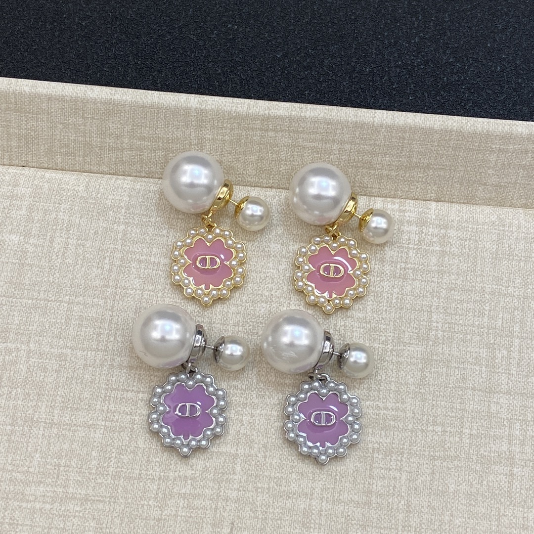 [TOP] Christian Dior Earrings with Pearl - 2 Color