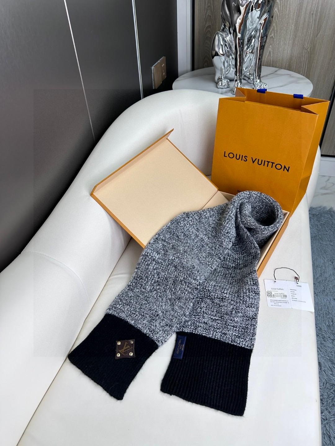 [TOP] Louis Vuitton LV Wool Scarf 20*180cm - Grey