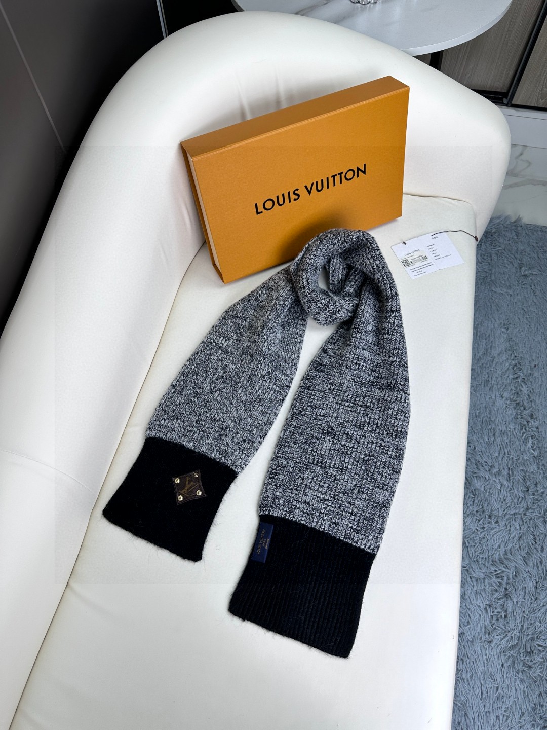 [TOP] Louis Vuitton LV Wool Scarf 20*180cm - Grey