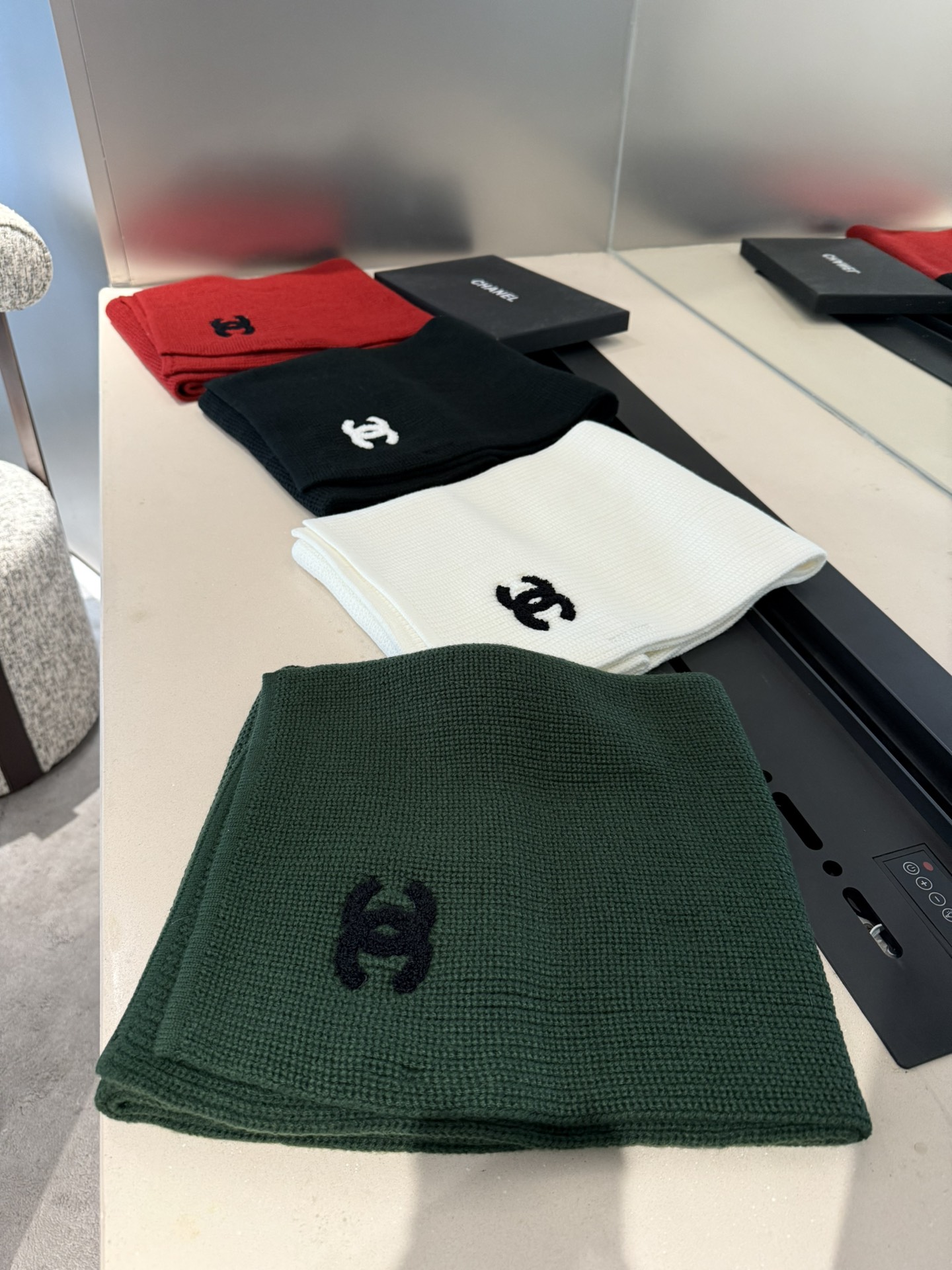 [TOP] CHANEL CC  Scarf 30cm×180cm - 4 Colors