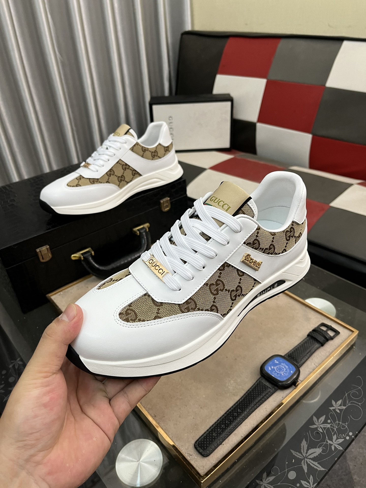 [TOP] GUCCI Men's SNEAKER-White and Brown