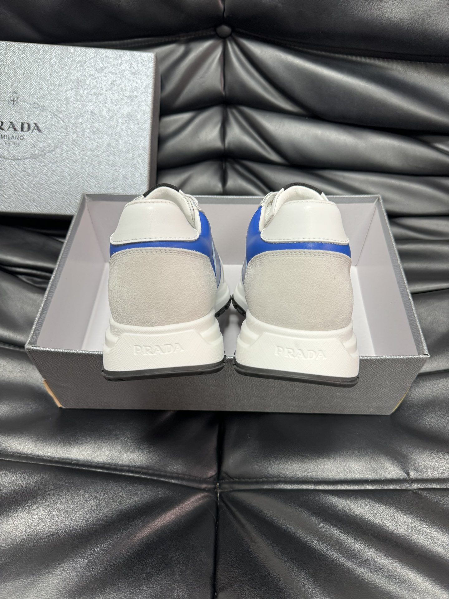 [TOP] PRADA Men's Shoes - White