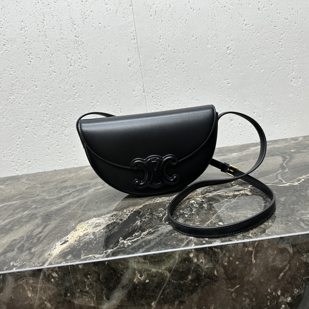 [TOP] CELINE Besace Cuir Triomphe Bag Cow Leather Handbag 23*13.5*6 - Black