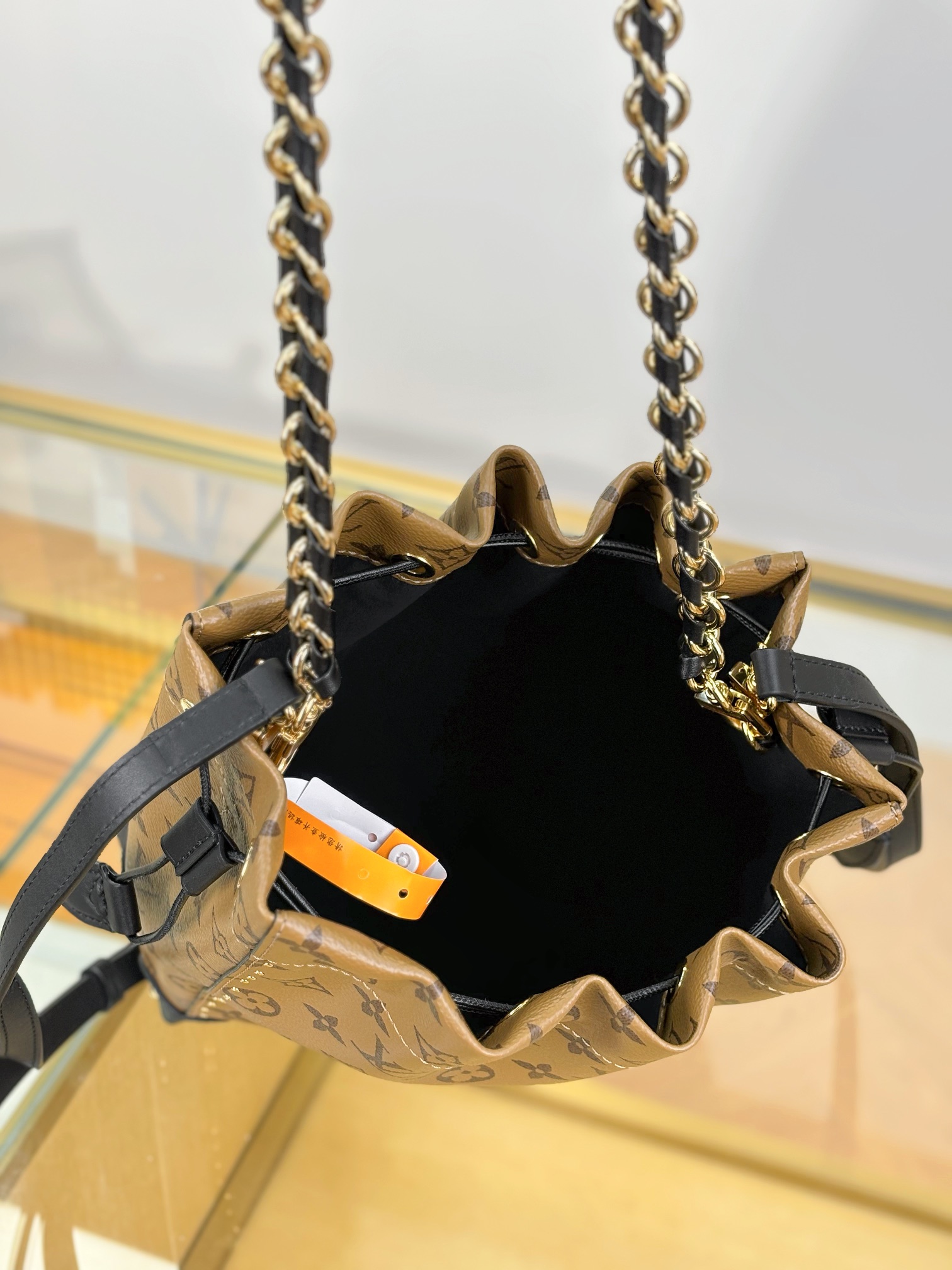 [TOP] Louis Vuitton LV Noé Trunk PM Bag 27 x 23 x 8 cm - Brown