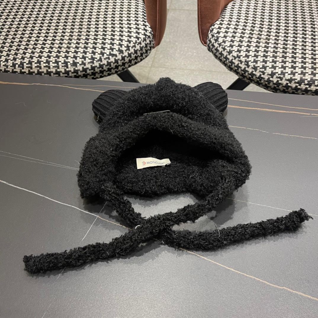 [TOP] Moncler Bear Ear Caps - 4 Colour