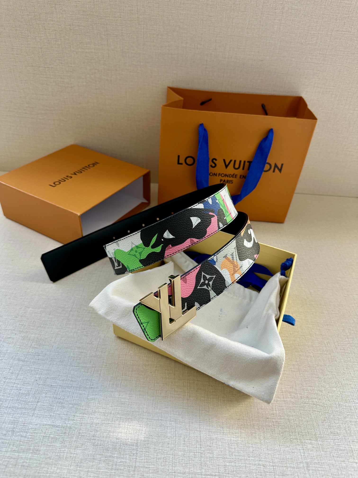 [TOP] Louis Vuitton LV Initiales Reversible Belt - 4.0CM