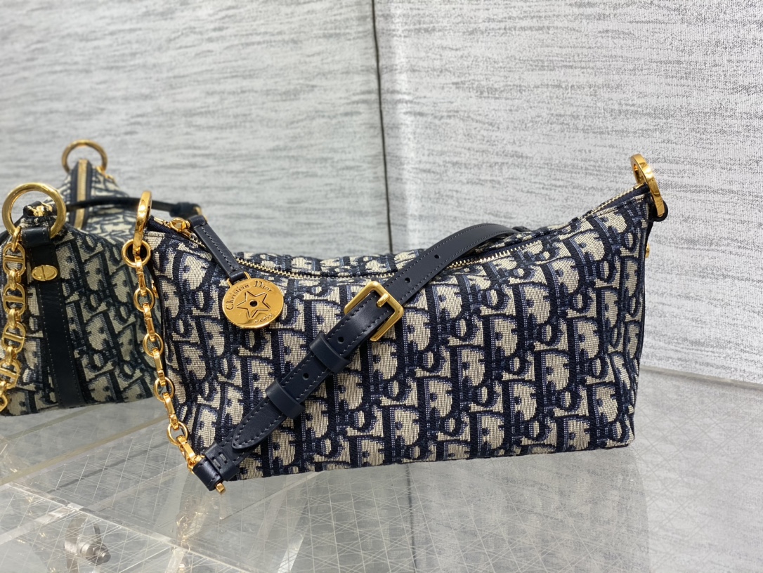 [TOP] Christian Dior Hobo Star Chain Handbag  28.5 x 14.5 x 10cm -2 Colors