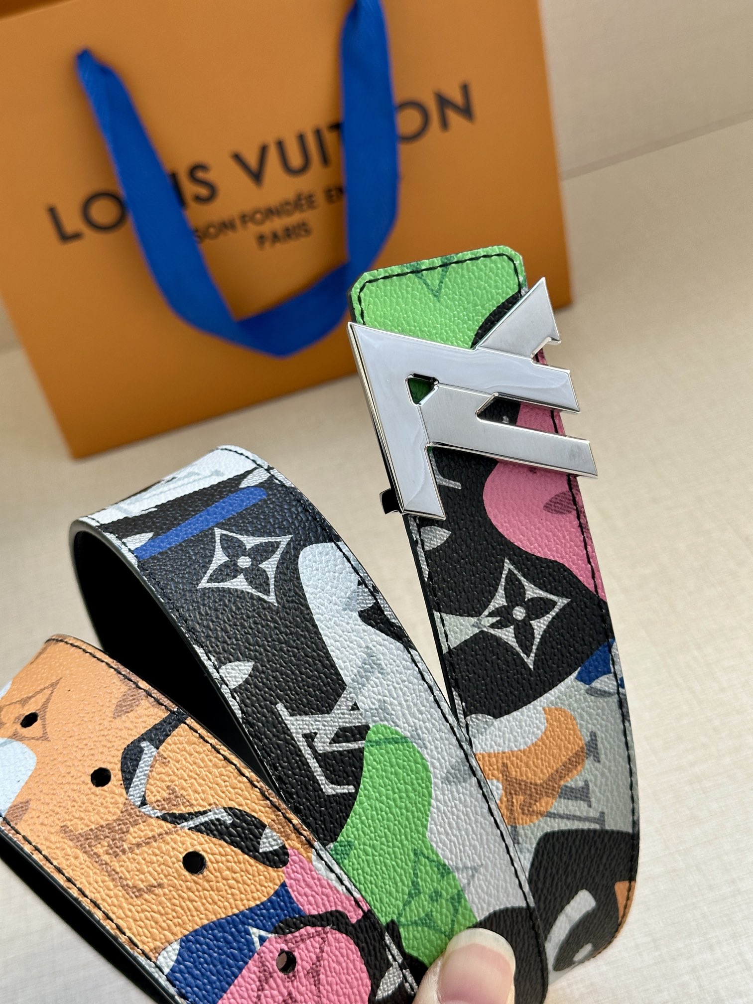[TOP] Louis Vuitton LV Initiales Reversible Belt - 4.0CM