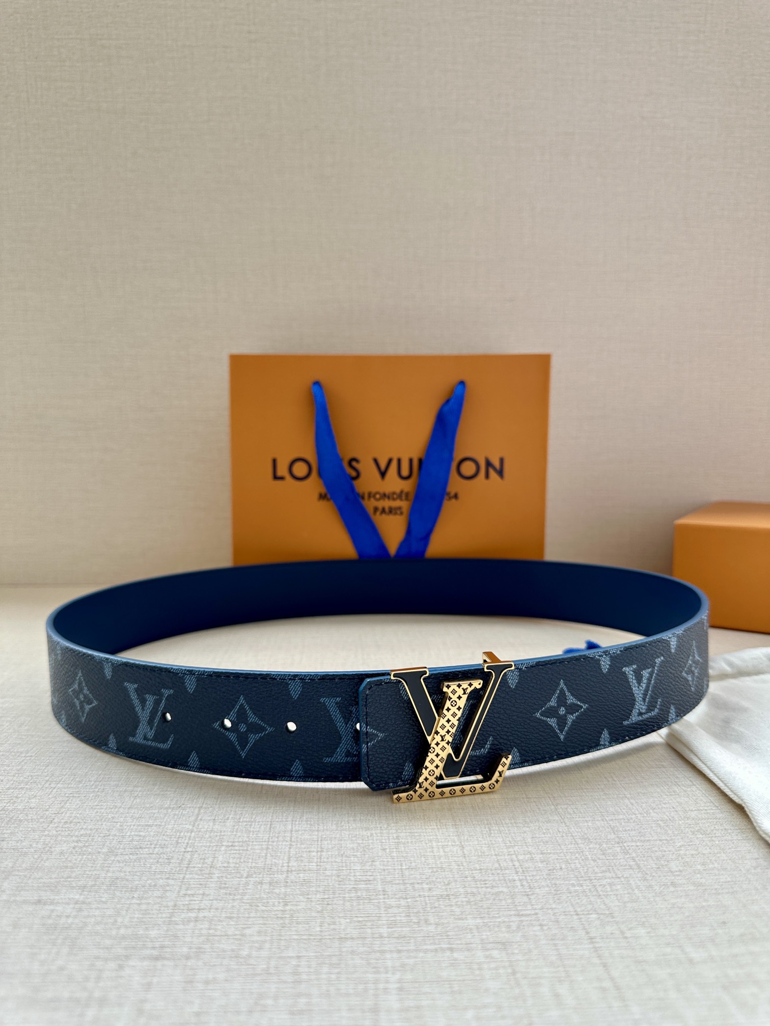 [TOP] Louis Vuitton LV Initiales Reversible Belt - 4.0CM