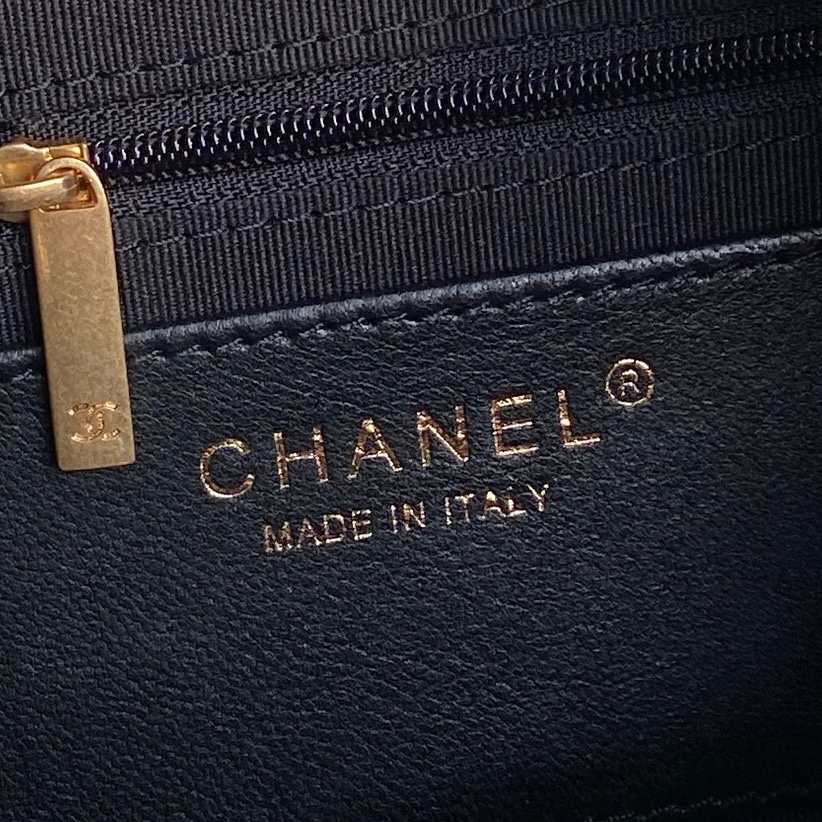 [TOP] CHANEL Hobo Bag 22x31x15cm/27x35x18cm - Black