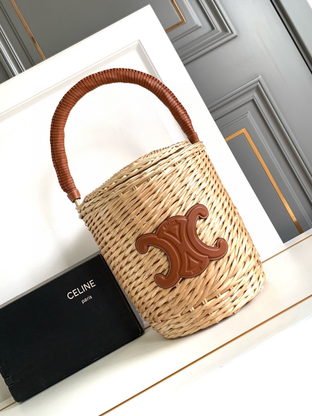 [TOP] CELINE Rattan Woven Basket bag Cow Leather 22*29*21CM - Apricot &Brown