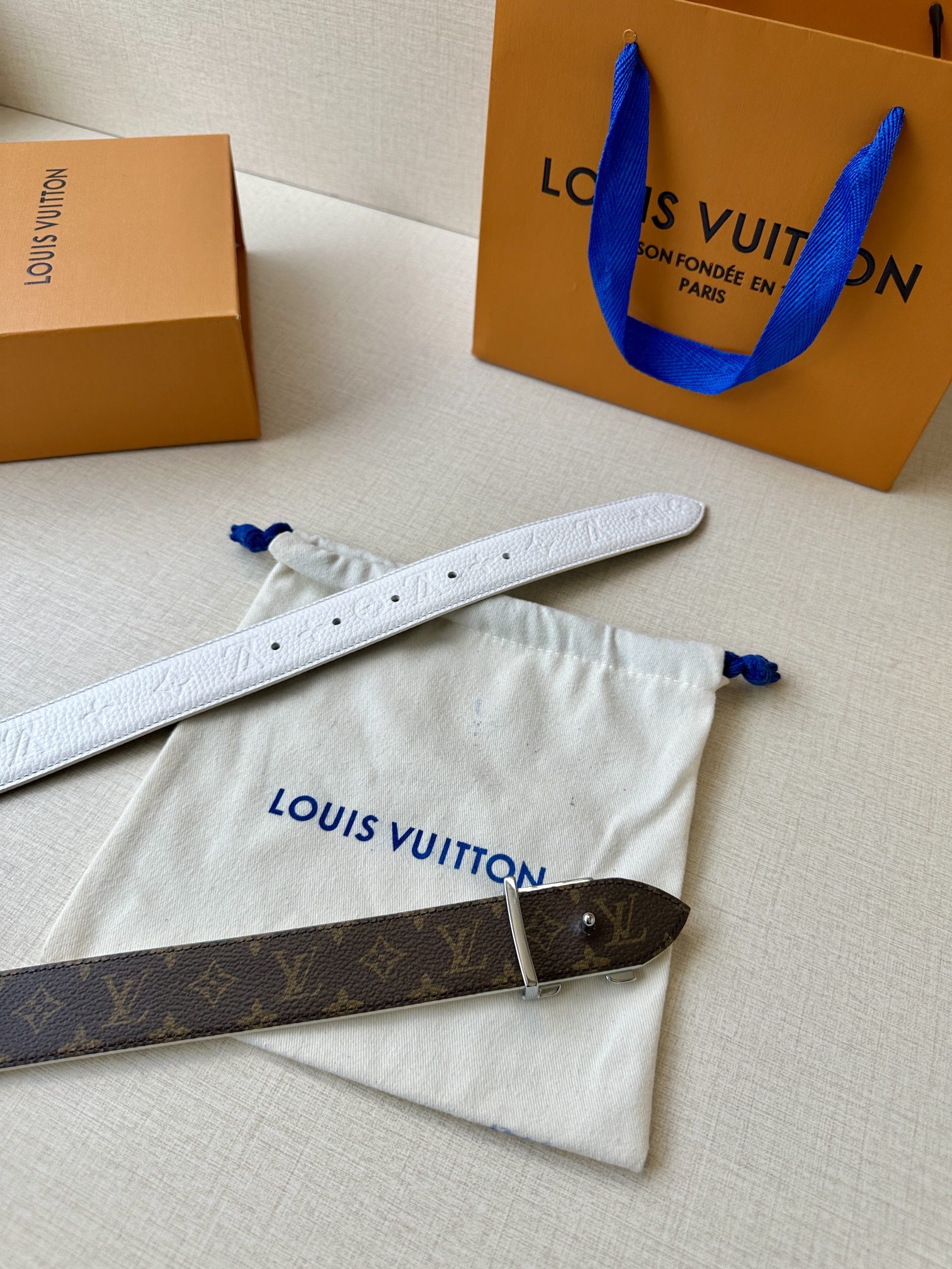 [TOP] Louis Vuitton LV Flowergram Reversible Belt - 3.0CM