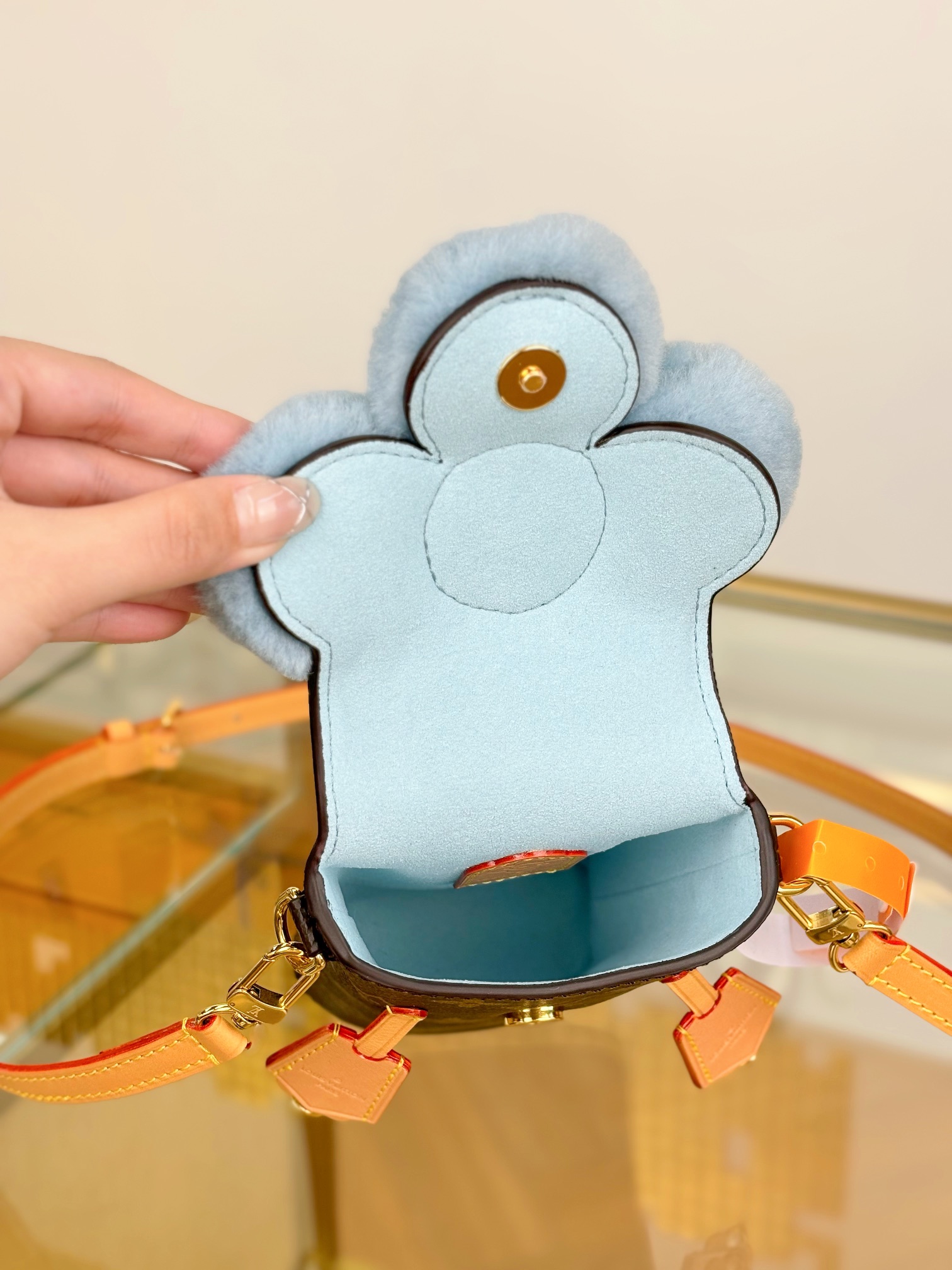 [TOP] Louis Vuitton LV VIVIENNE Mobile Phone Bag 17.5x4.5x10cm - Brown