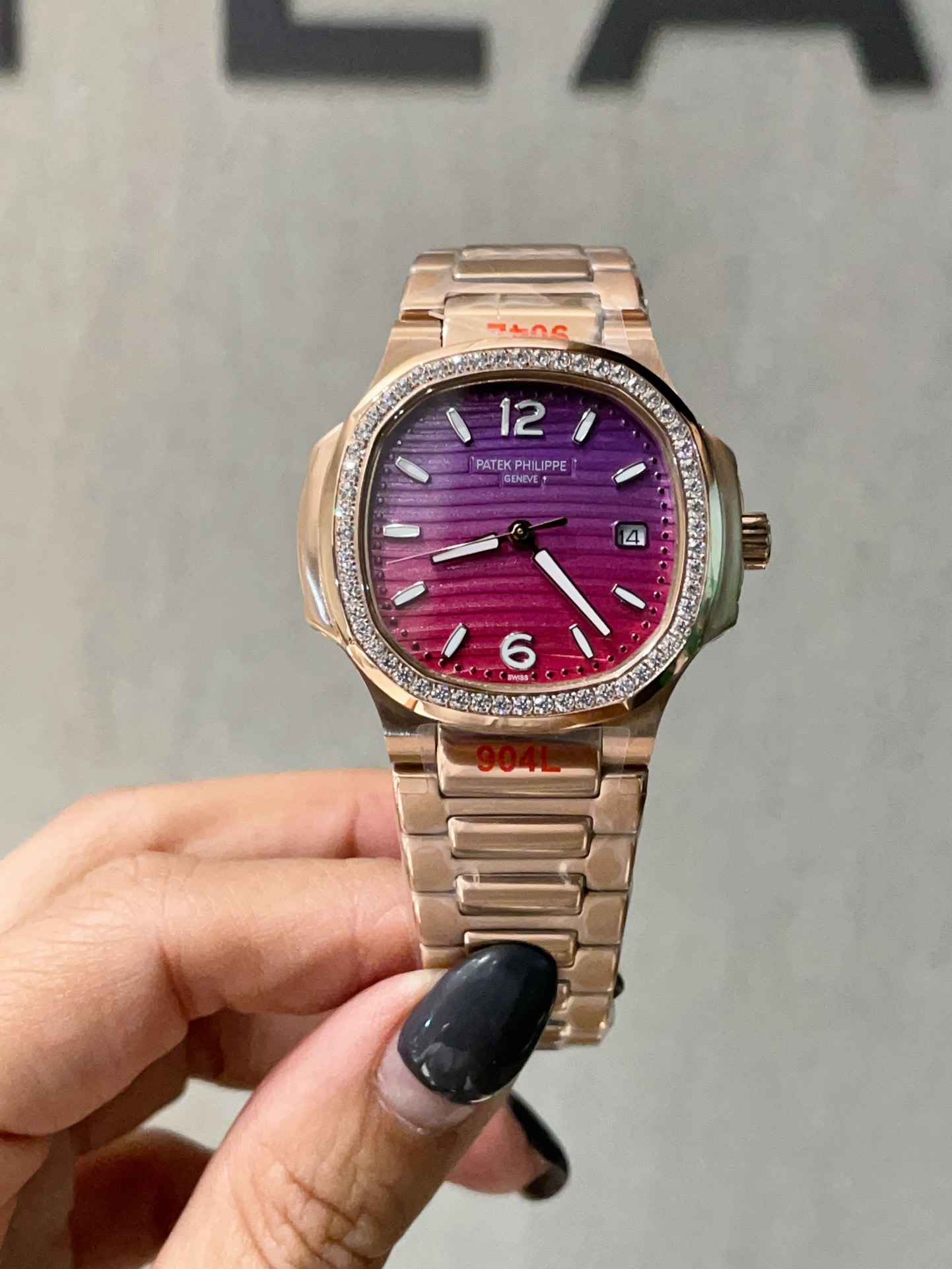 [TOP] Patek Philippe Gradient Color Dial Watch 35mm - 3 Colors