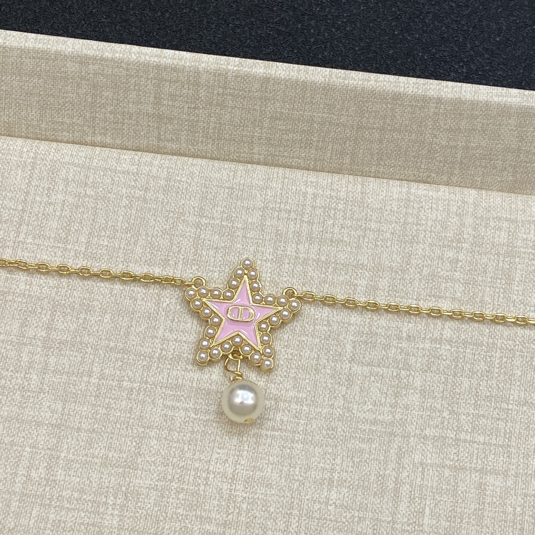 [TOP] Christian Dior Five-Pointed Star Necklace/Earrings - Gold