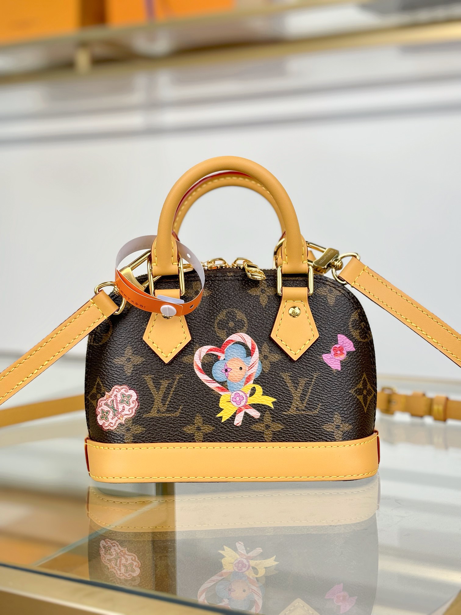 [TOP] Louis Vuitton LV Christmas Limited NANO ALMA Bag 18x12x8cm - Brown