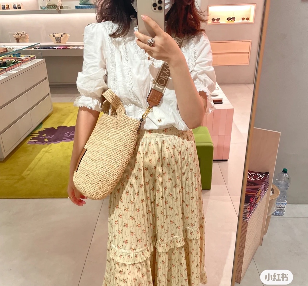 [TOP] LOEWE Cowhide Slit Tote Handbag 30*8*30cm - 4 Colour