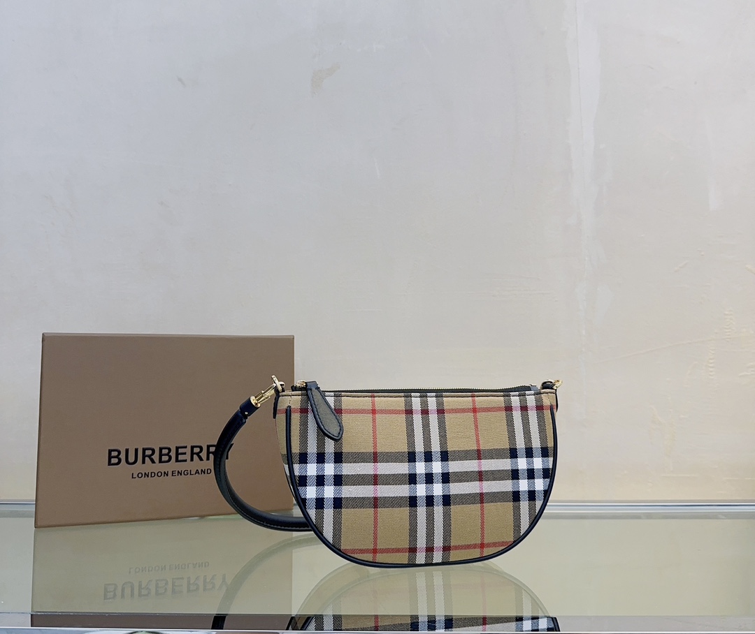[TOP] BURBERRY Olympia Pouch Bag 21x4x12cm - Brown