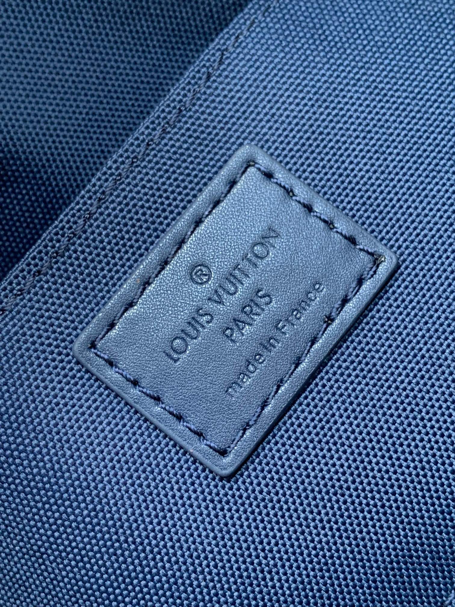 [TOP] Louis Vuitton LV Moon Crossbody  Bag 24.5 x 16.0 x 4.5 CM- Blue