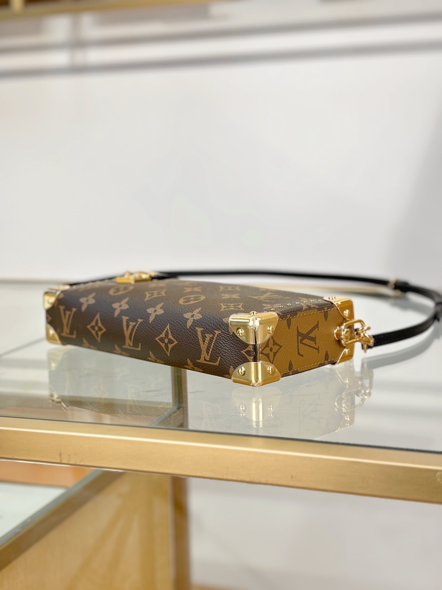 [TOP] Louis Vuitton LV SLIM TRUNK Bag 23x12x4cm - Brown