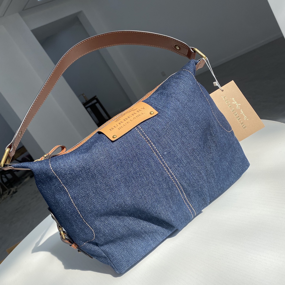 [TOP] BURBERRY Denim Shopping Bag 28×26×13cm -Blue