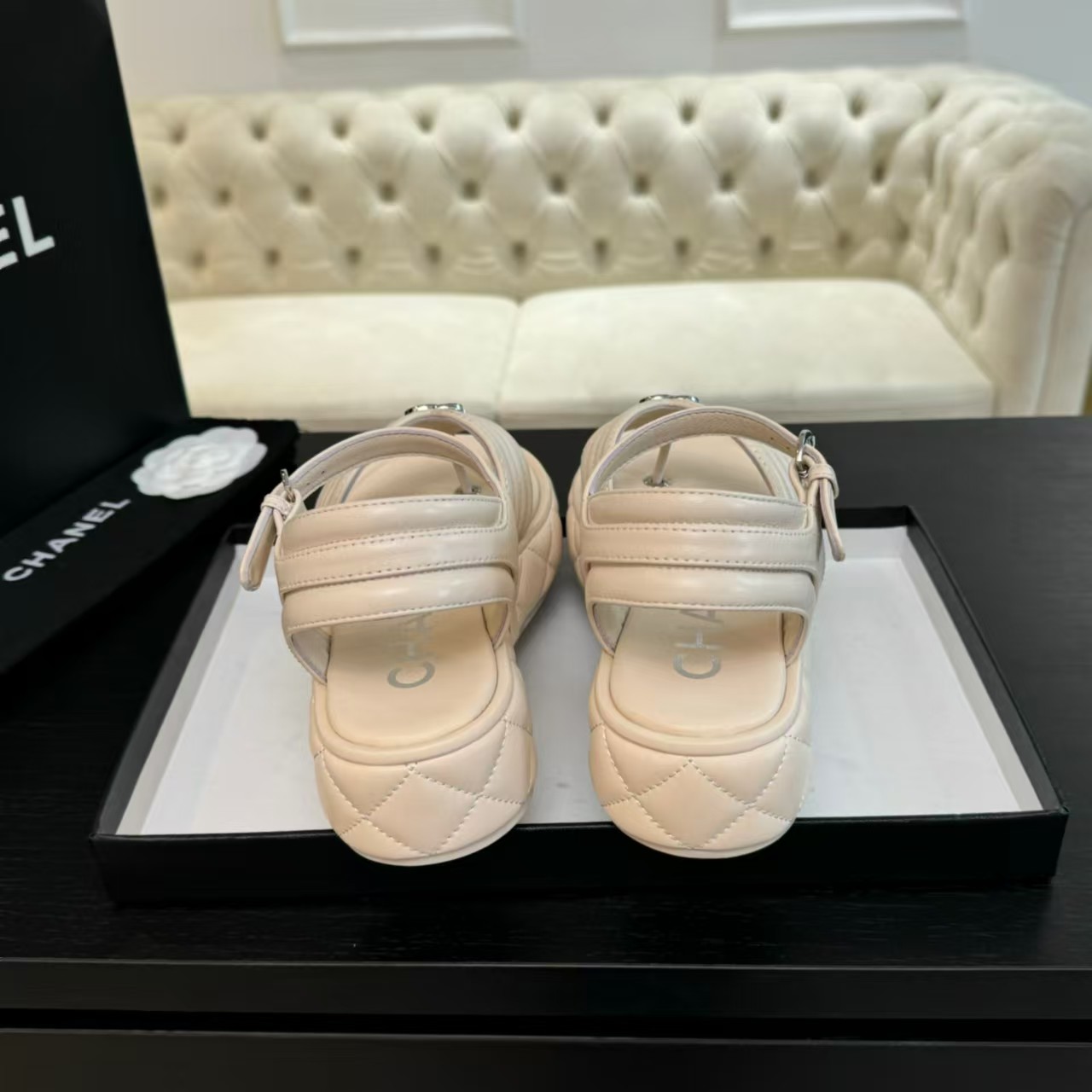 [TOP] CHANEL  Sandals - Beige