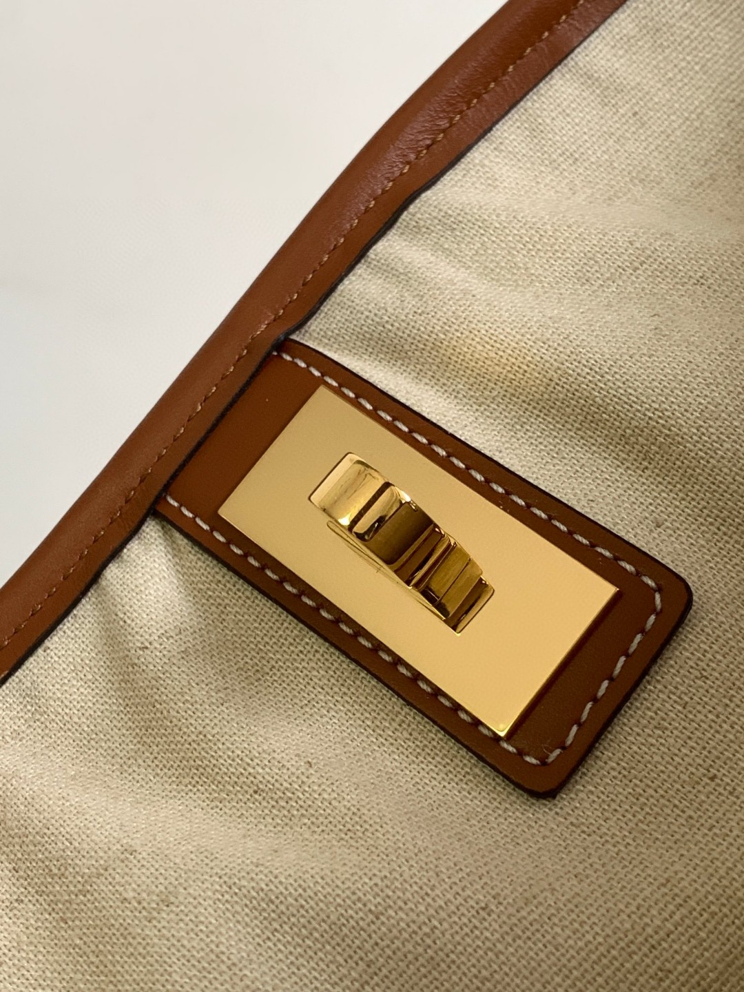 [TOP] CELINE BUCKET 16 Fabric Cow Leather Bucket Bag 23*25*23cm - Brown&White