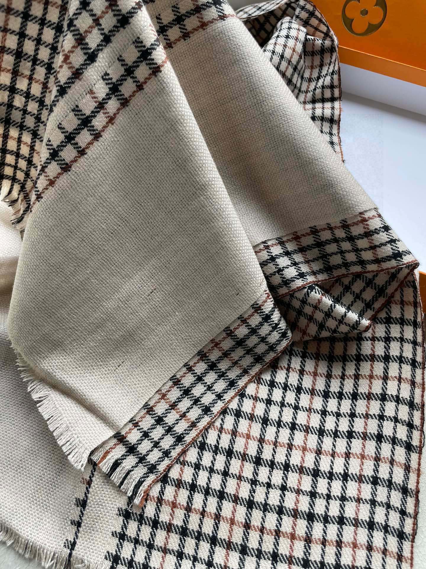 [TOP] Louis Vuitton LV Wool Scarf 35*180cm - Khaki