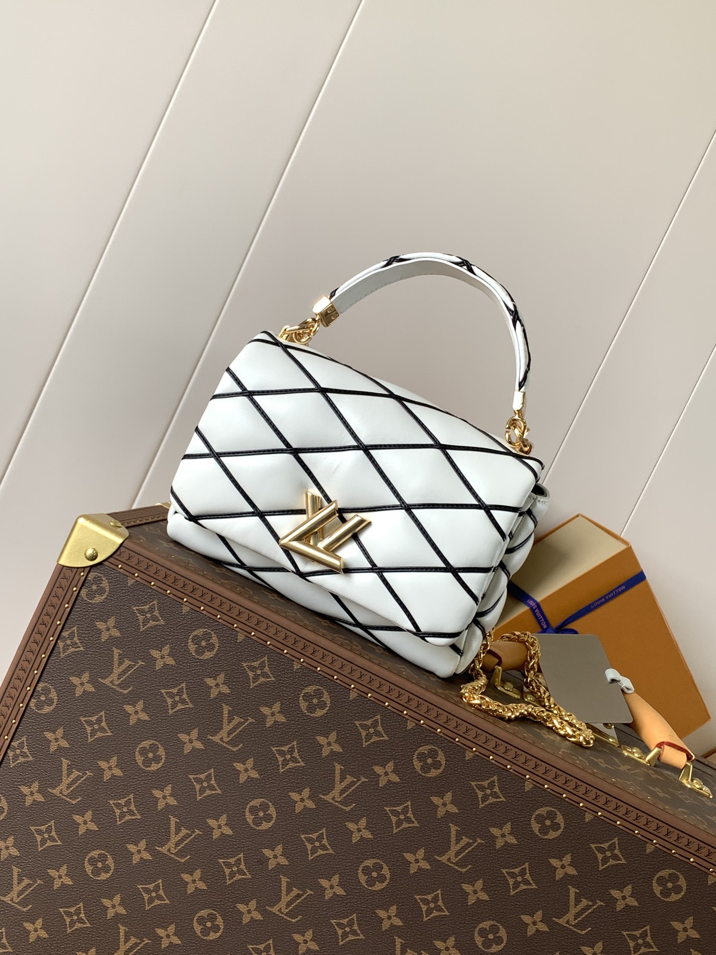 [TOP] Louis Vuitton LV Twist MM Bag 23x16x10CM - 2 Colors