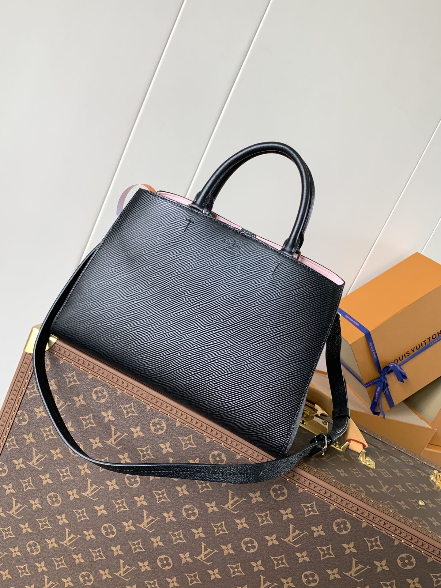 [TOP] Louis Vuitton LV Marelle Tote Bag 30.0 x 21.0 x 13.0cm - 4 Colour