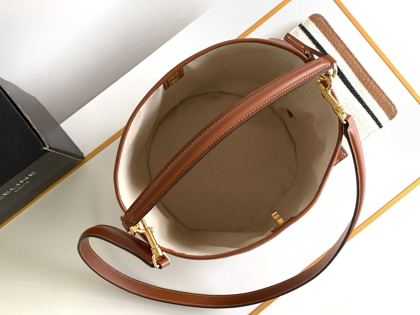 [TOP] CELINE BUCKET 16 Fabric Cow Leather Bucket Bag 23*25*23cm - Brown&White