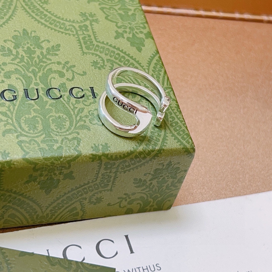 [TOP] GUCCI GG Ring - Silver