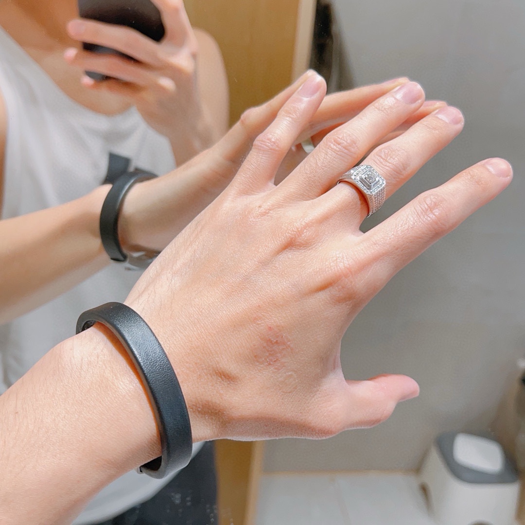 [TOP] GUCCI Plaid Cowhide Bracelet - Black