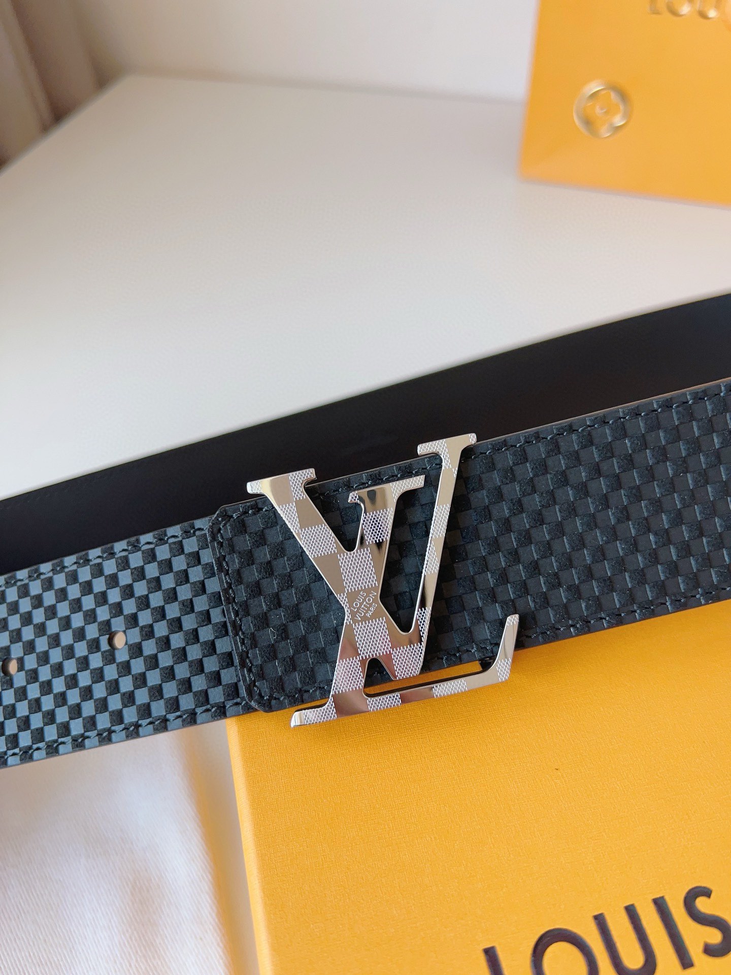 [TOP] Louis Vuitton LV Damier Reversible Belt - 4.0CM