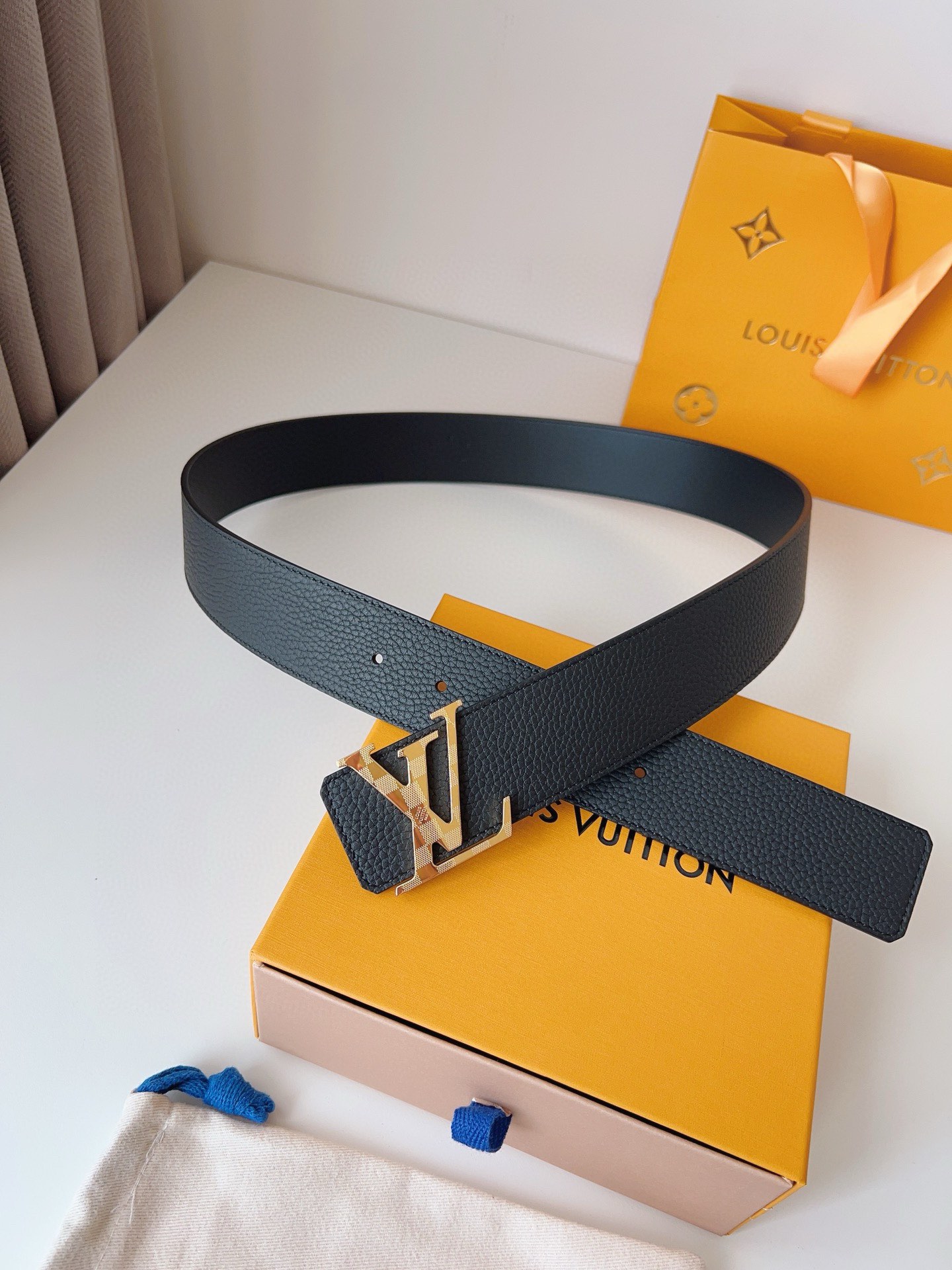 [TOP] Louis Vuitton LV Damier Reversible Belt - 4.0CM