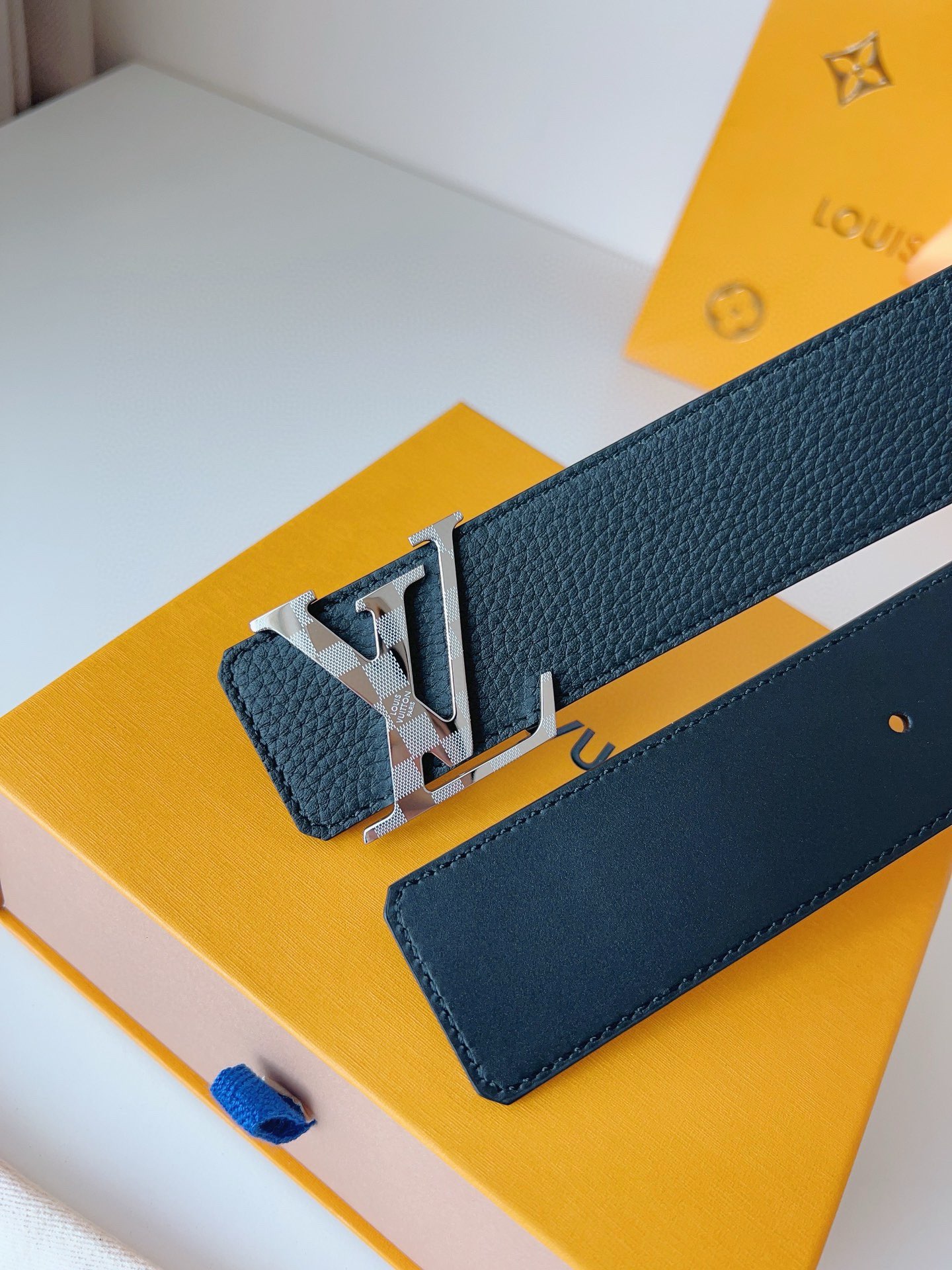 [TOP] Louis Vuitton LV Damier Reversible Belt - 4.0CM