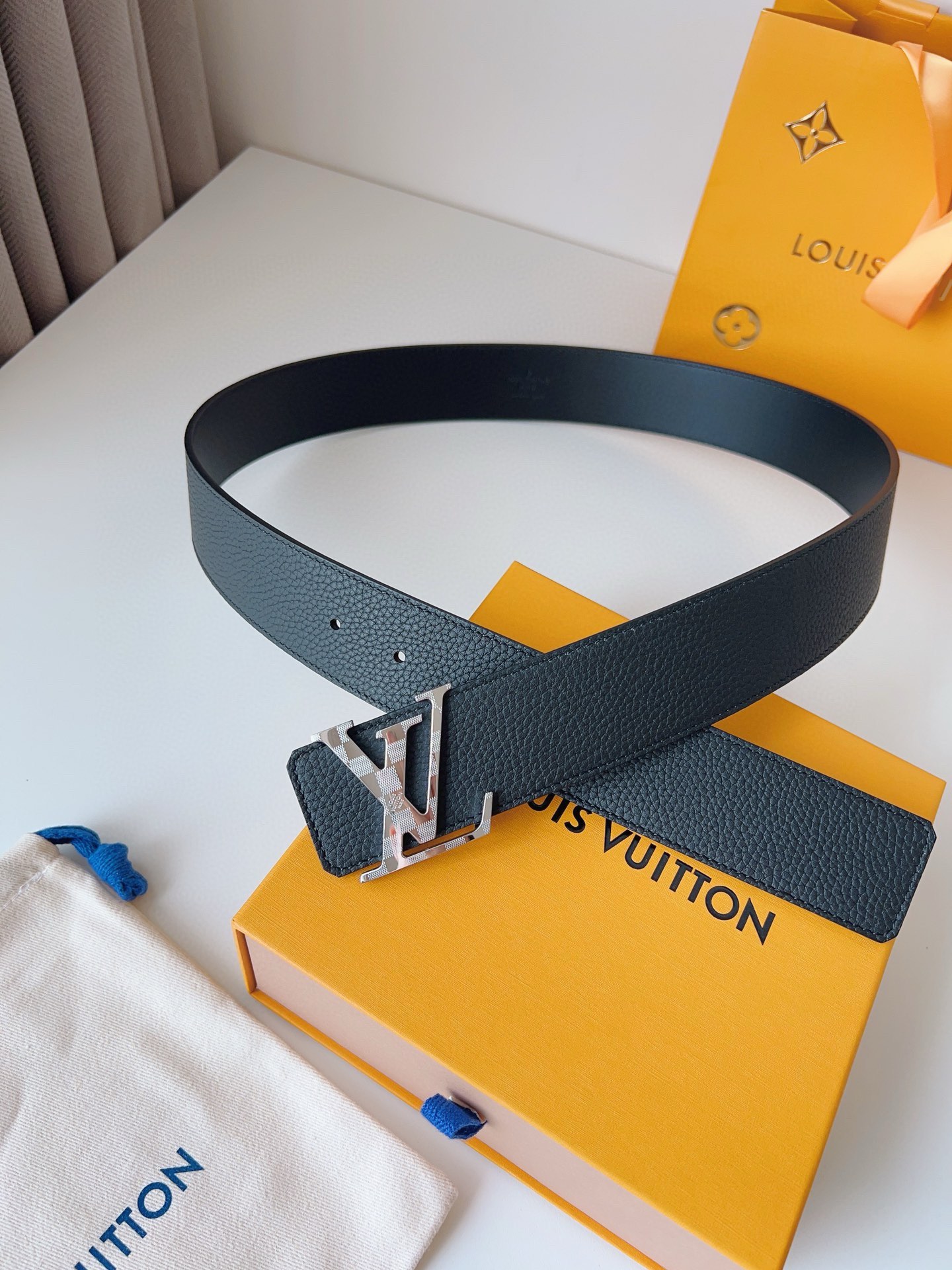[TOP] Louis Vuitton LV Damier Reversible Belt - 4.0CM