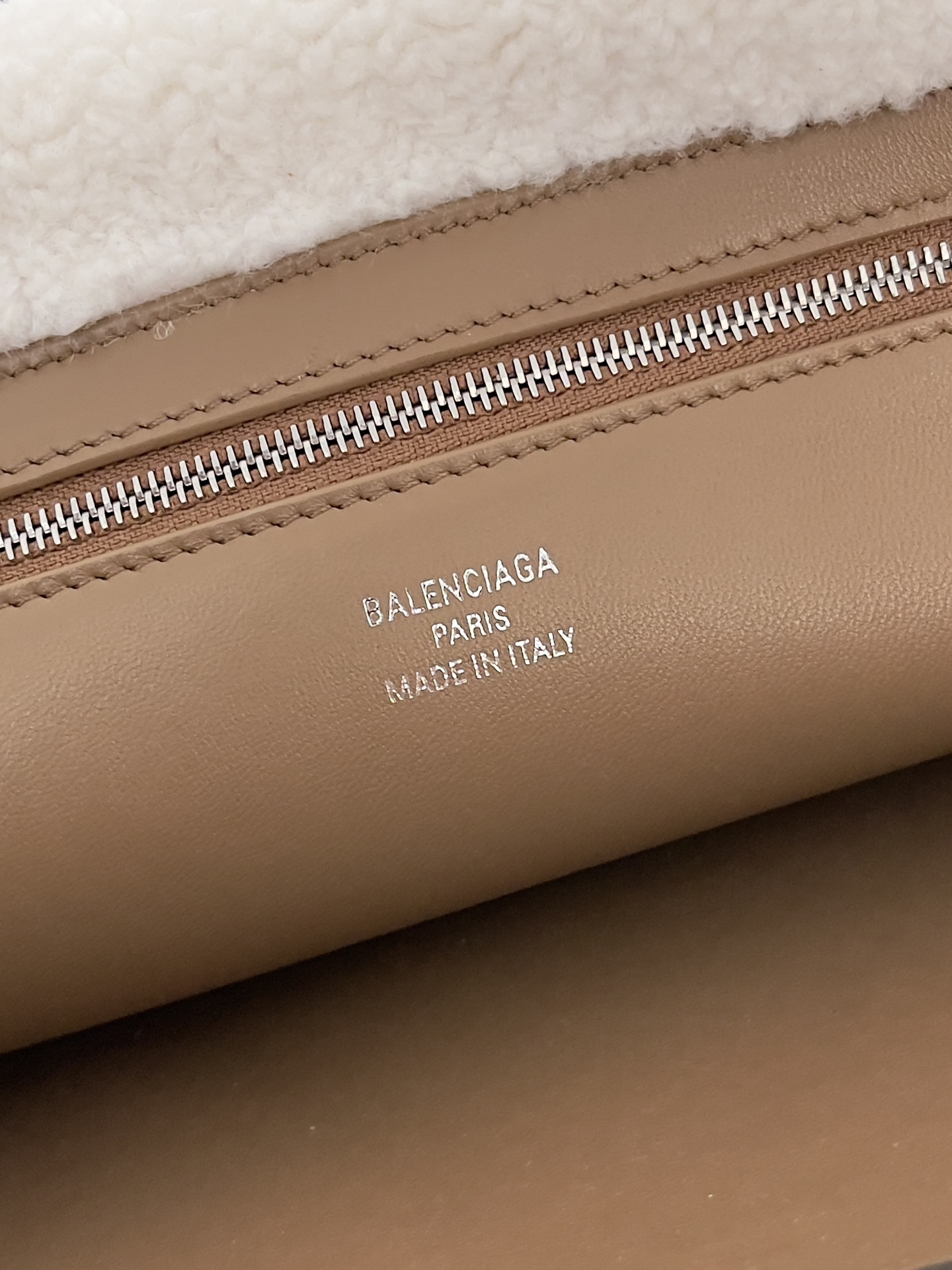 [TOP] BALENCIAGA Rodeo Large Bag 28.9cm/35cm/39.8cm - Brown&SHW