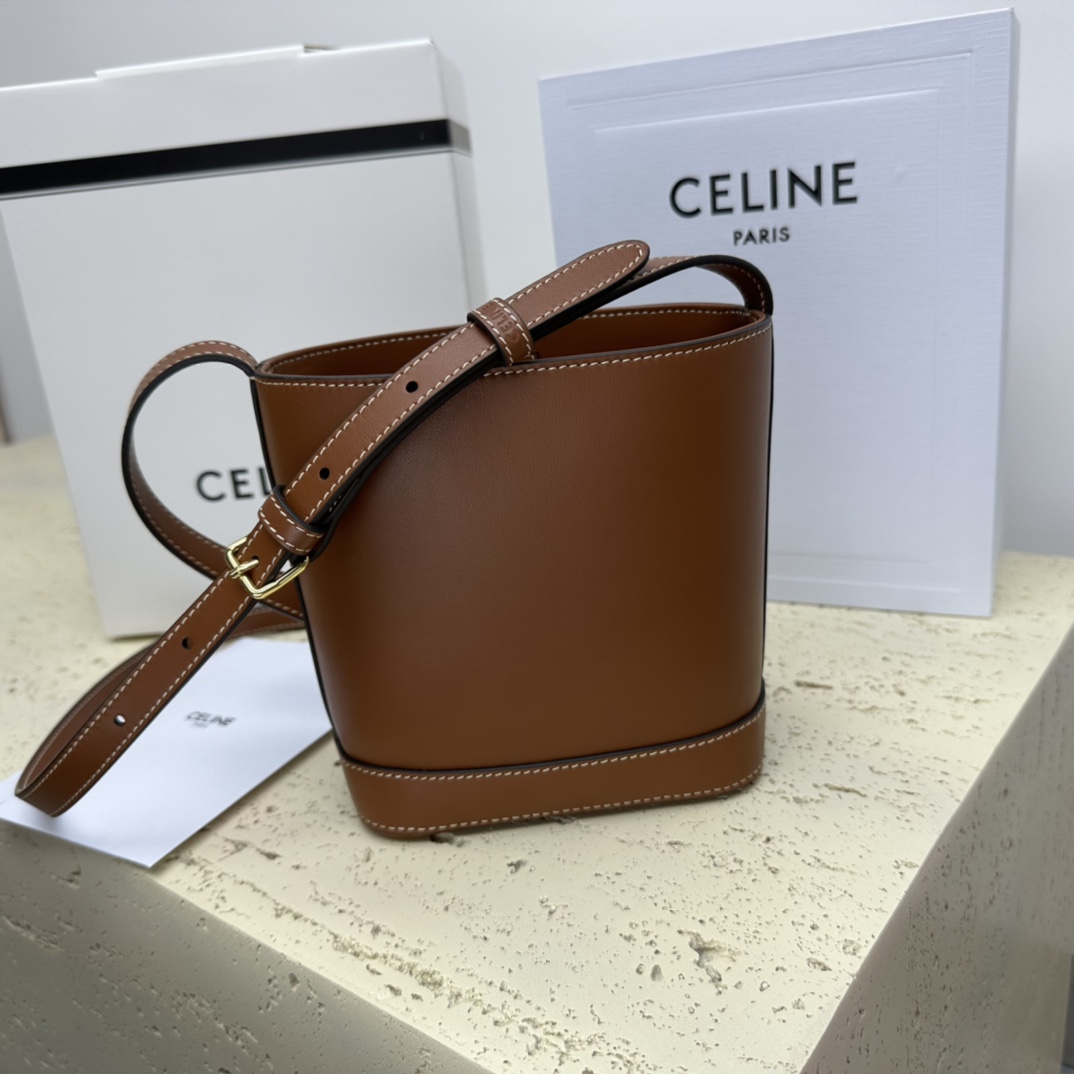 [TOP] CELINE Triomphe Bags Mini Smooth Cowhide Bucket Bag 19.5*16*7CM - Brown