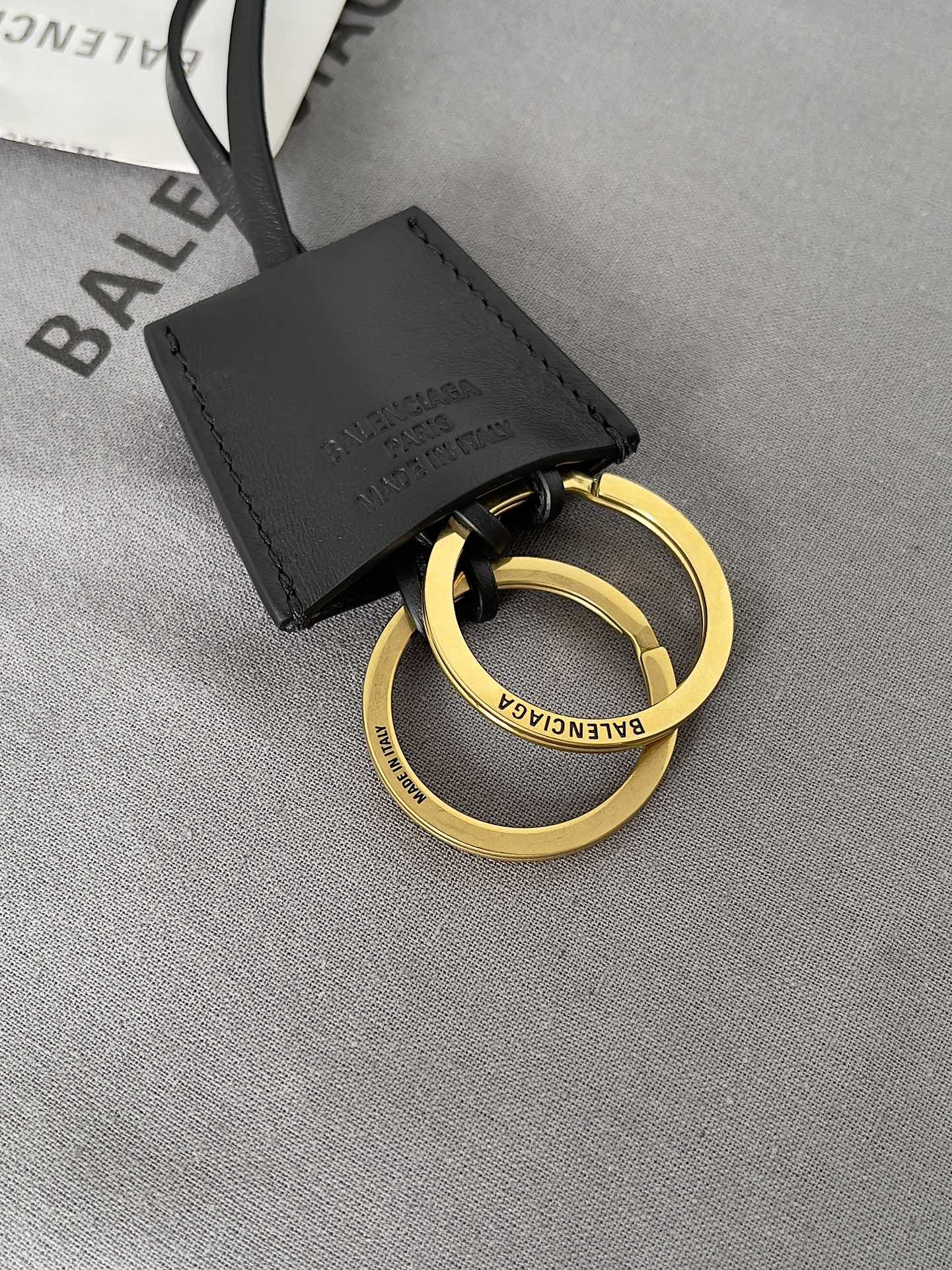 [TOP] BALENCIAGA Rodeo Shoulder Bag 22×11.9x12.7cm - Black & GHW/SHW